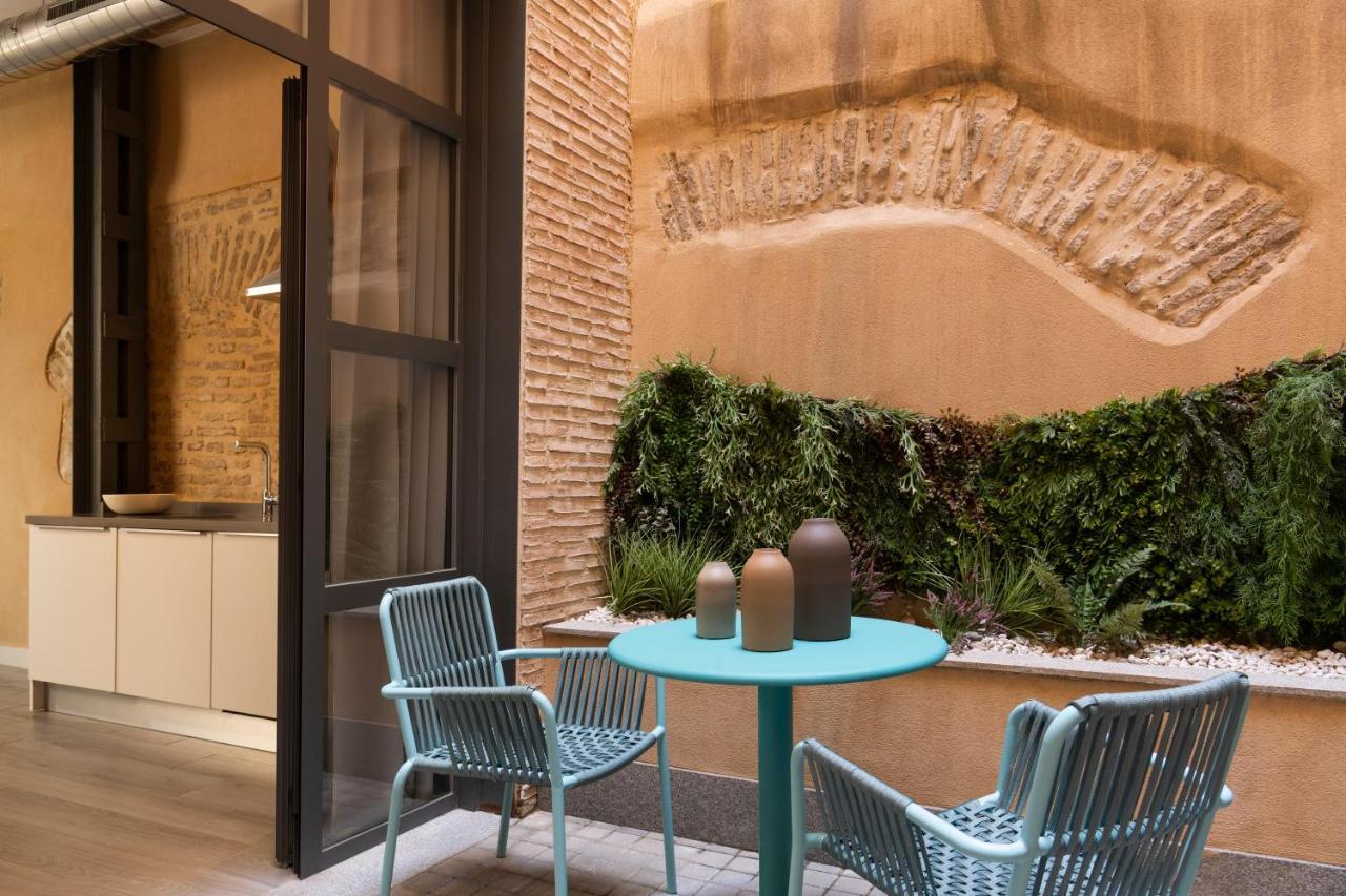 Suites Maestranza - Herreria By Magno Apartments Sewilla Zewnętrze zdjęcie